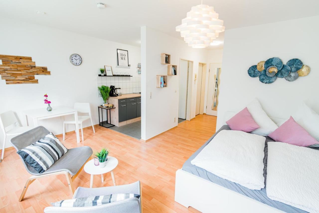 Helles Apartment In Top-Lage Mit Parkplatz Magdeburg Exterior foto